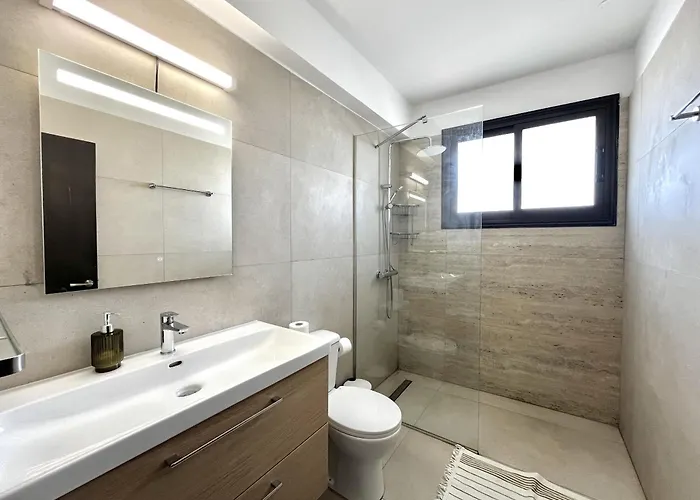 Apartamento Sealine Larnaca